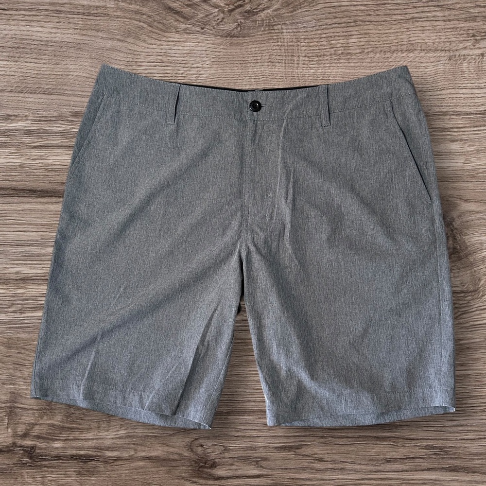 RSQ Men's‎ Gray Hybrid Shorts Size 36
